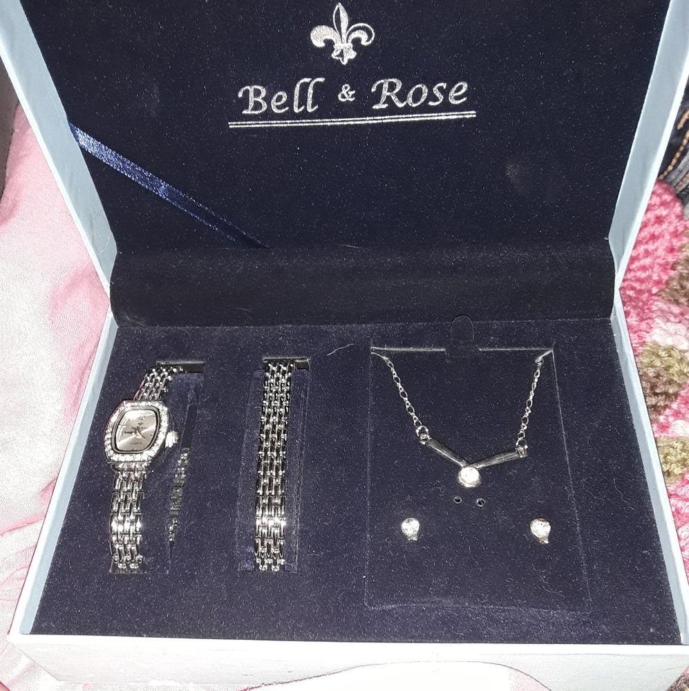 Jewelry set
